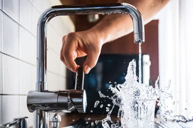 Expert plumbing installation